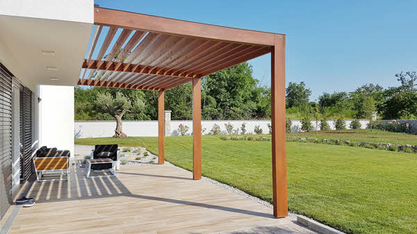 Pergola u domu